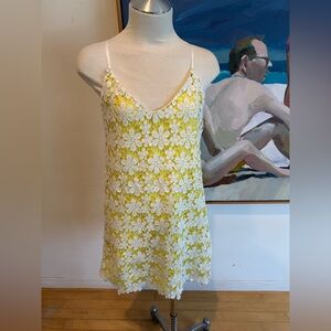 URBAN OUTFITTERS Oh My Love London Flower Lace Dress